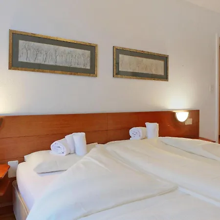 Chesa Arlas A1 By Interhome Apartamento *